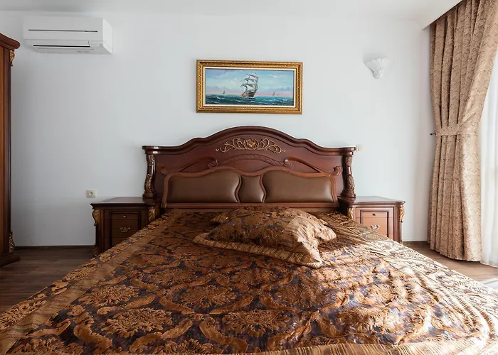 Boutique Versis Солнечный берег