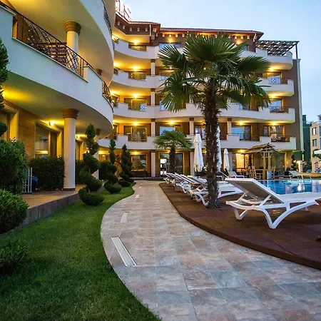 Boutique Versis Slantchev Briag