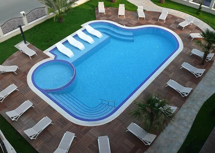 מלון דירות Boutique Versis 5*