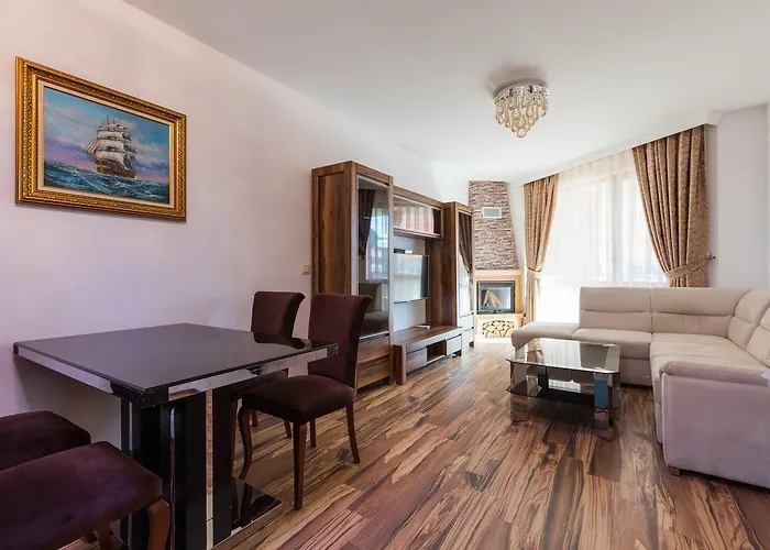 Boutique Versis מלון דירות 5*