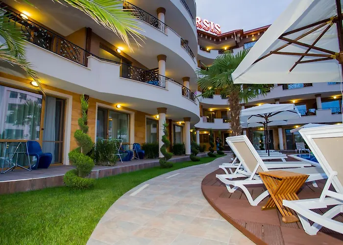 Boutique Versis 5*
