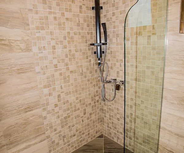 Boutique Versis 5* סאני ביץ'