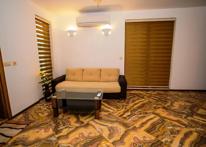 Boutique Versis 5* סאני ביץ'