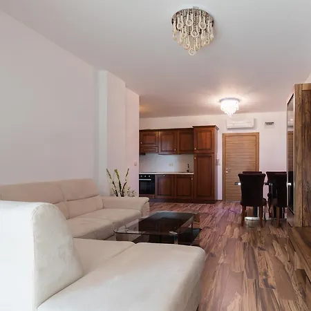 Boutique Versis 5* Slăntjev Brjag