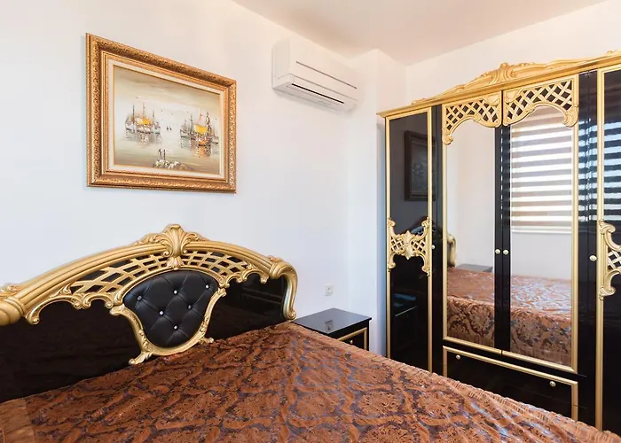 Apartahotel Boutique Versis