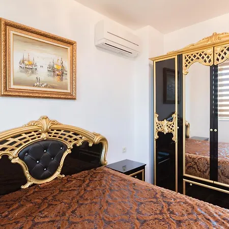 Апартхотел Boutique Versis