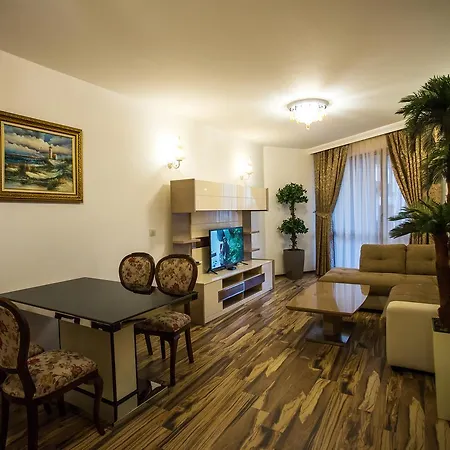 Boutique Versis 5* Slantschew brjag